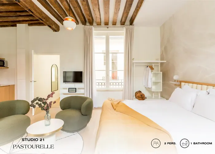 Beauquartier - Marais Pastourelle Апартаменты *