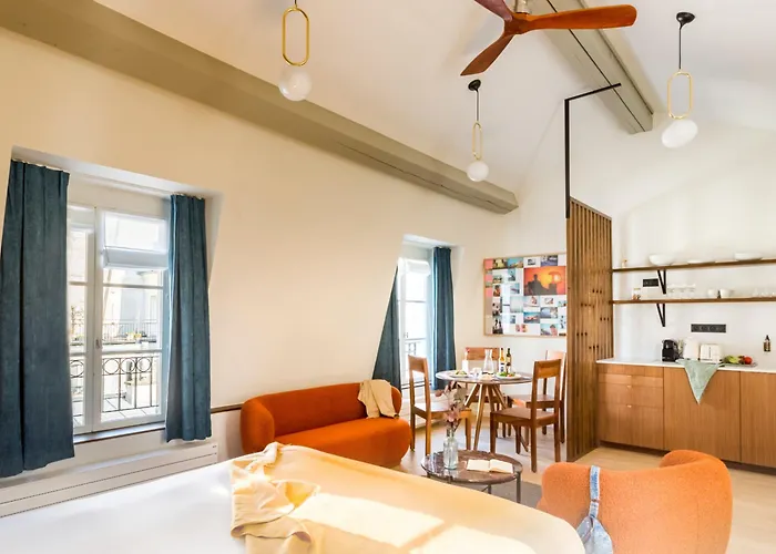 Beauquartier - Marais Pastourelle Апартаменты *